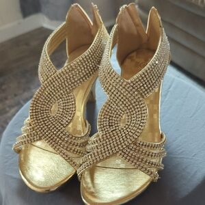 Delicacy Gold Rhinestone Embellished Heels